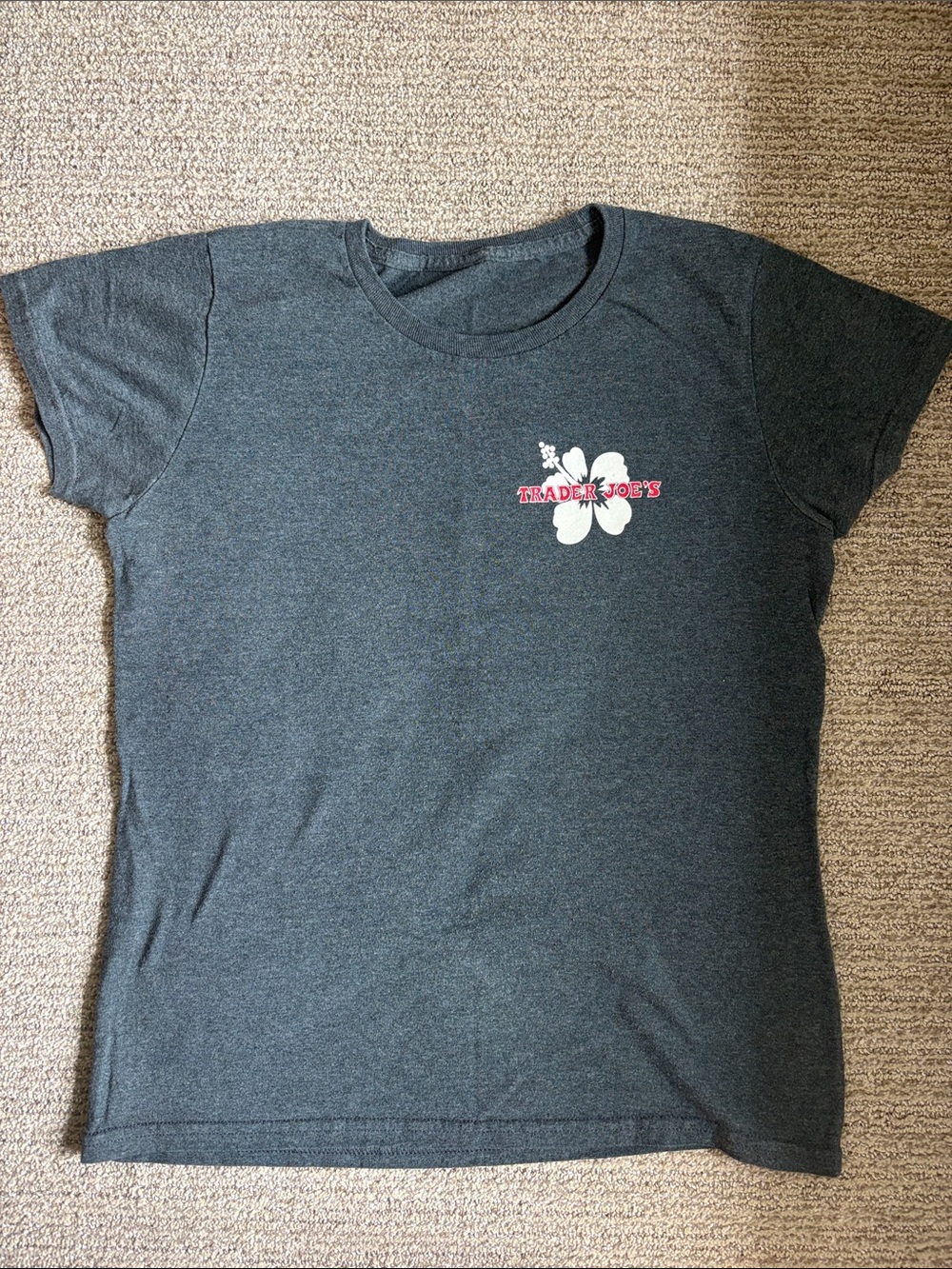 Trader Joe's gray tshirt🌺